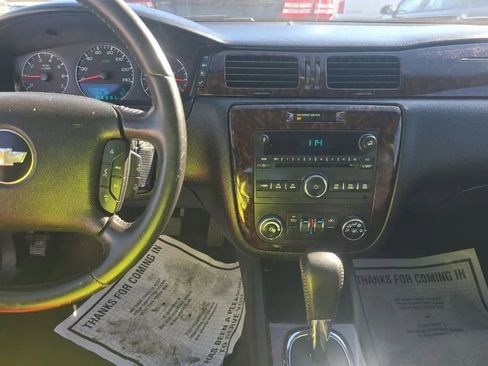 Used 2012 Chevrolet Impala LT image 3