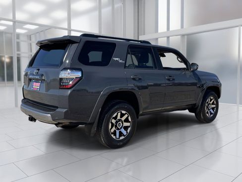 Used 2024 Toyota 4Runner TRD Off-Road Premium w/ Moonroof Package AWD/4WD image 6