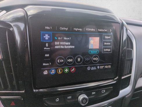 Used 2020 Chevrolet Traverse LT image 13