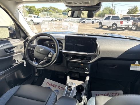 New 2025 Ford Bronco Sport Outer Banks w/ Sasquatch Outer Banks Package image 13