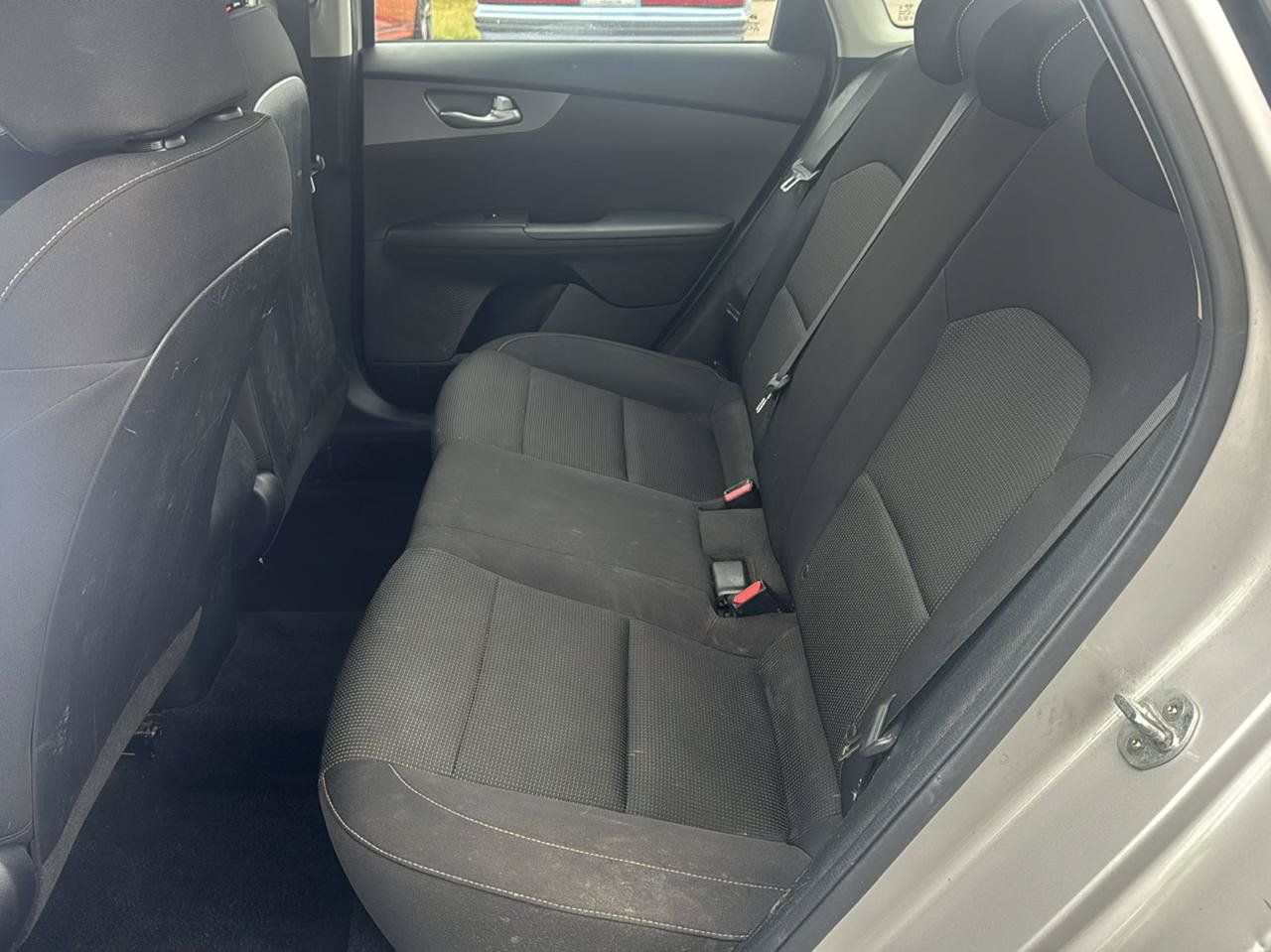 Used 2019 Kia Forte LXS FWD image 11