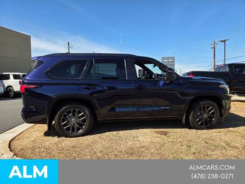 Used 2023 Toyota Sequoia Platinum AWD/4WD image 16