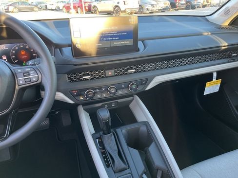 New 2026 Honda Accord SE image 9