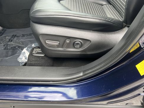 Used 2022 Toyota Highlander XSE image 14