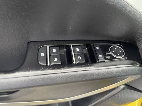 Used 2020 Kia Soul LX FWD image 12