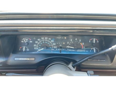 Used 1997 Buick Le Sabre Custom w/ Headliner Lighting Pkg FWD image 14