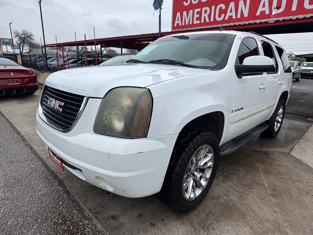 Used 2009 GMC Yukon SLE RWD image 3