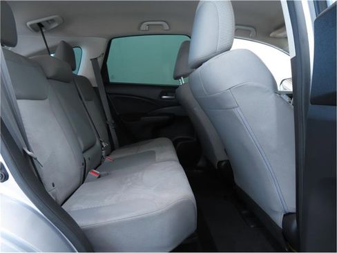 Used 2015 Honda CR-V LX image 19