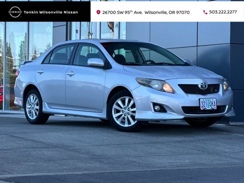 Used 2010 Toyota Corolla S image 1
