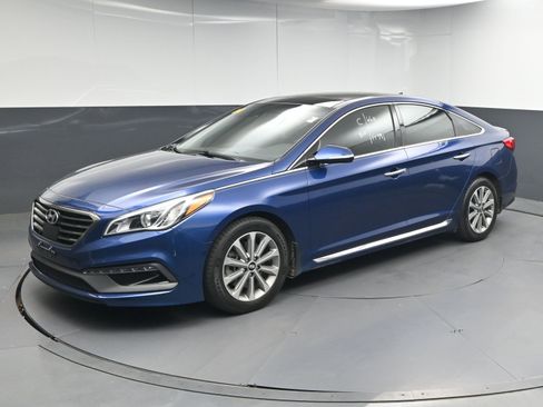 Used 2016 Hyundai Sonata Limited w/ Option Group 04 image 4