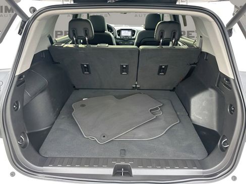 Used 2018 GMC Terrain SLT w/ Preferred Package image 30