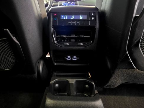 Used 2024 Jeep Grand Cherokee L Laredo AWD/4WD image 52