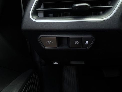 Used 2025 Kia K4 FWD image 21