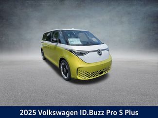 New 2025 Volkswagen ID. Buzz Pro S Plus video 3