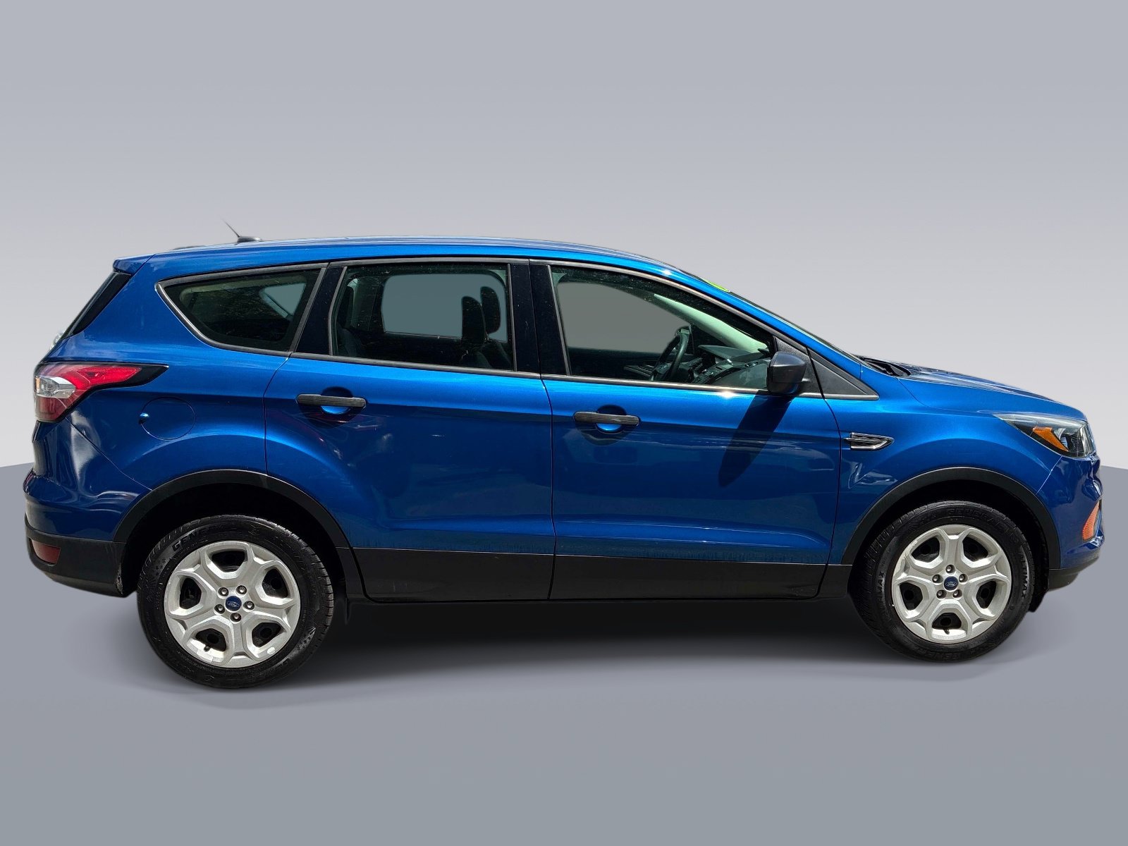 Used 2018 Ford Escape S FWD image 8