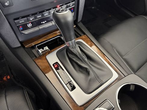 Used 2013 Mercedes-Benz E 350 Coupe image 35