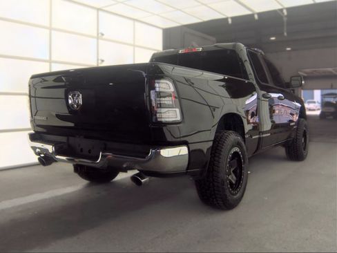 Used 2022 RAM 1500 Big Horn RWD image 3