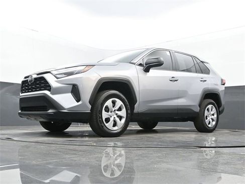 Used 2023 Toyota RAV4 LE image 26
