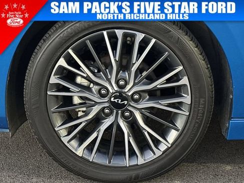 Used 2023 Kia Forte GT-Line w/ GT-Line Premium Package image 19