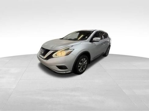 Used 2015 Nissan Murano S w/ Navigation Package AWD/4WD image 2