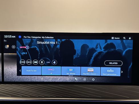 New 2026 INFINITI QX80 Autograph w/ Premium Cargo Package image 16