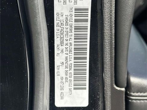 Certified 2019 Jeep Grand Cherokee Altitude image 38