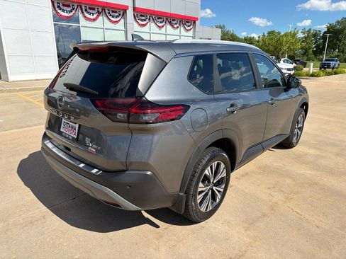 Used 2023 Nissan Rogue SV w/ SV Premium B Package AWD/4WD image 5