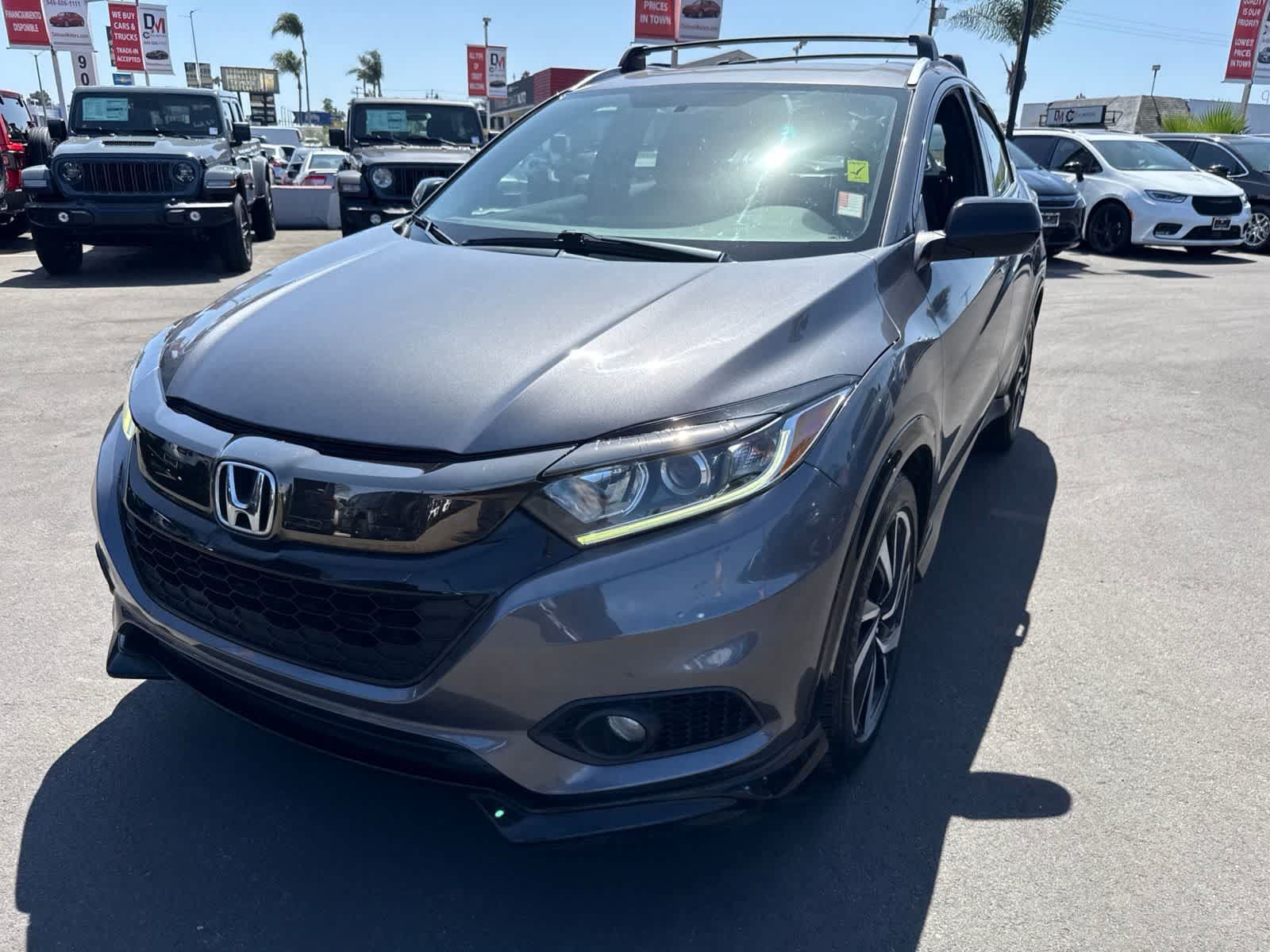 Used 2019 Honda HR-V Sport image 2