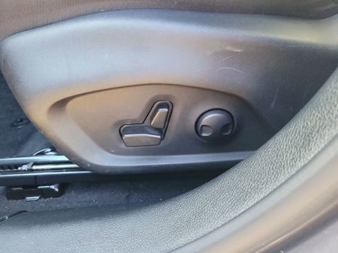 Certified 2024 Jeep Compass Limited image 20