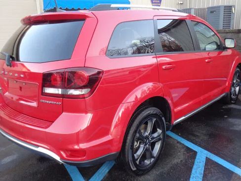 Used 2020 Dodge Journey Crossroad FWD image 5