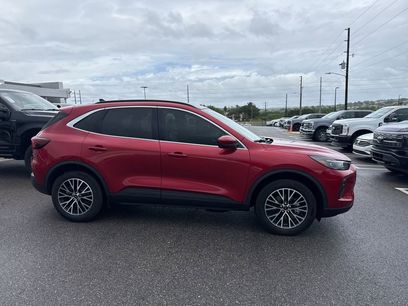 Used 2025 Ford Escape SE w/ PHEV Premium Package