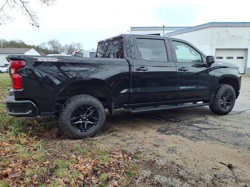 Used 2021 Chevrolet Silverado 1500 LT Trail Boss w/ Bed Protection Package image 7