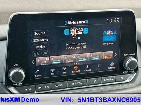 Used 2022 Nissan Rogue SV image 23