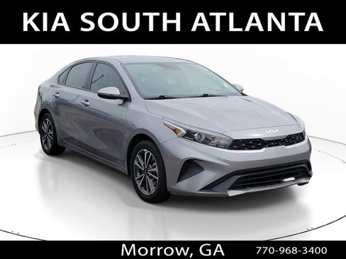 Used 2023 Kia Forte LXS w/ LXS Technology Package FWD image 1