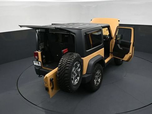 Used 2013 Jeep Wrangler Rubicon w/ PWR Convenience Group AWD/4WD image 29