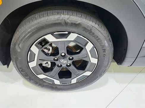 Used 2025 Hyundai Santa Fe SEL FWD image 35