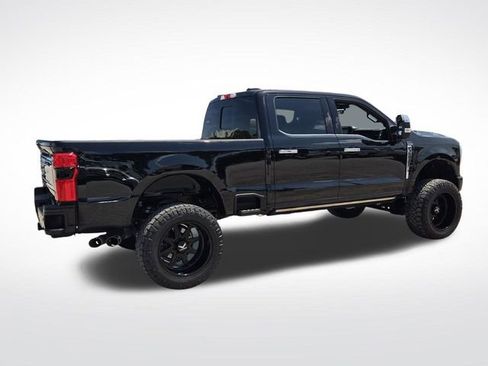 Used 2023 Ford F350 Platinum AWD/4WD image 10