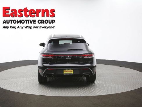 Used 2024 Porsche Macan image 42