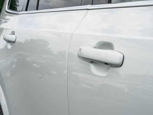 New 2025 Volvo XC90 T8 Ultra w/ Protection Package Premier image 14