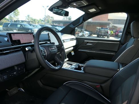 New 2026 GMC Sierra EV Elevation image 11