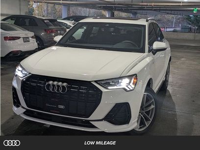 Certified 2025 Audi Q3 2.0T Premium w/ Convenience Package