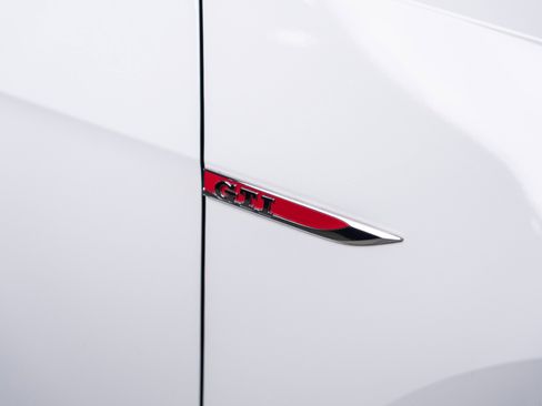 Used 2019 Volkswagen GTI Rabbit Edition image 48