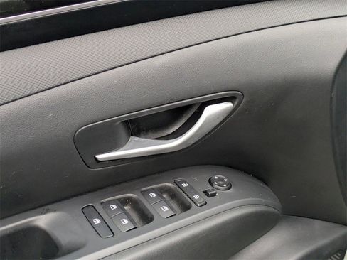 Used 2024 Hyundai Santa Cruz SEL image 13