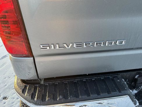 Used 2023 Chevrolet Silverado 1500 LT image 5