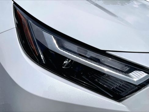 Used 2023 Toyota RAV4 XLE Premium FWD image 28