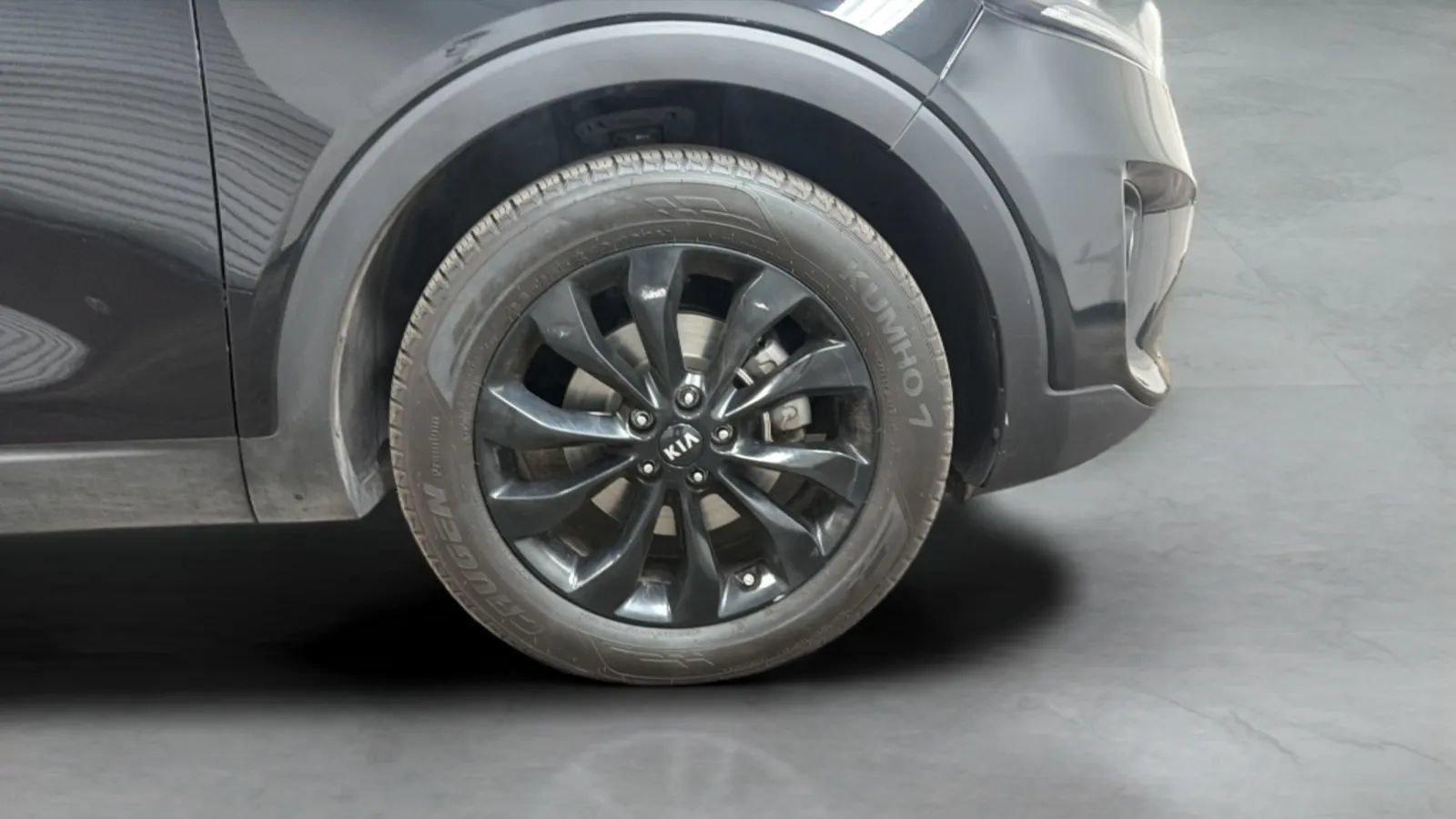 Used 2020 Kia Sorento EX FWD image 25