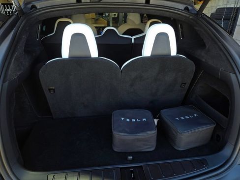 Used 2023 Tesla Model X AWD/4WD image 26