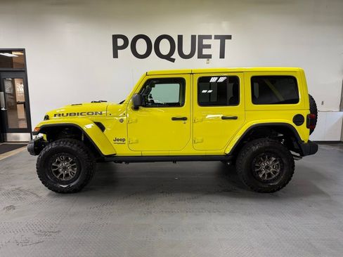 Used 2022 Jeep Wrangler Unlimited Rubicon w/ Trailer Tow Package AWD/4WD image 1