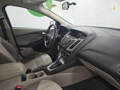 Used 2014 Ford Focus SE FWD image 13