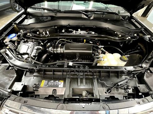 Used 2022 Ford Explorer Limited w/ Equipment Group 301A image 13